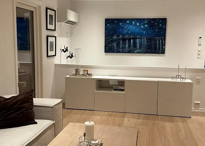 Modern And Comfortable In *